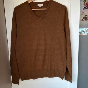 Merona Men’s Copper V-Neck Sweater, Size medium